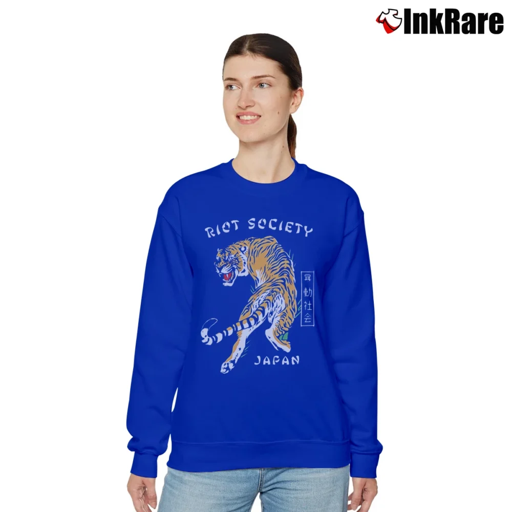 Women’s Riot Society Tiger Japan Graphic Relaxed Sweatshirt in royal blue | Soft, Laid-Back Vibe