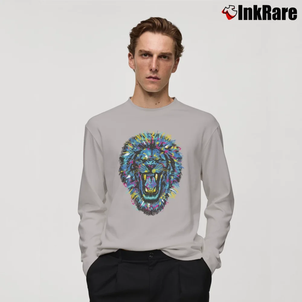 Men’s Roaring Lion Big Cat Wildlife Paint Splatter Long-Sleeve Shirt in sport grey | Sleek, Lightweight, Year-Round Wear