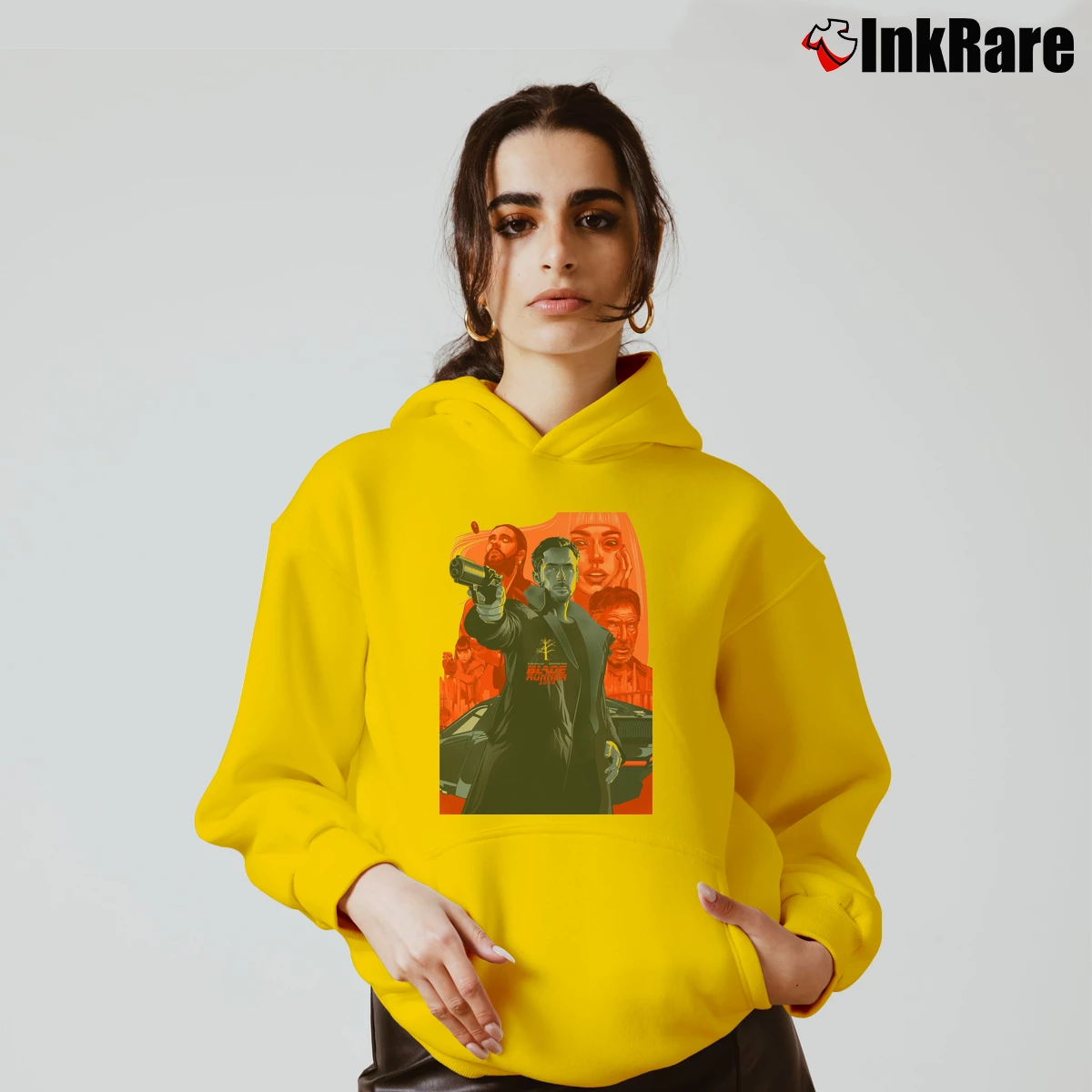 Ryan Gosling Blade Runner Women’s Cozy Hoodie in yellow – Urban Chic Women’s Ryan Gosling Blade Runner Cozy Hoodie in yellow | Warm, Structured, Stylish