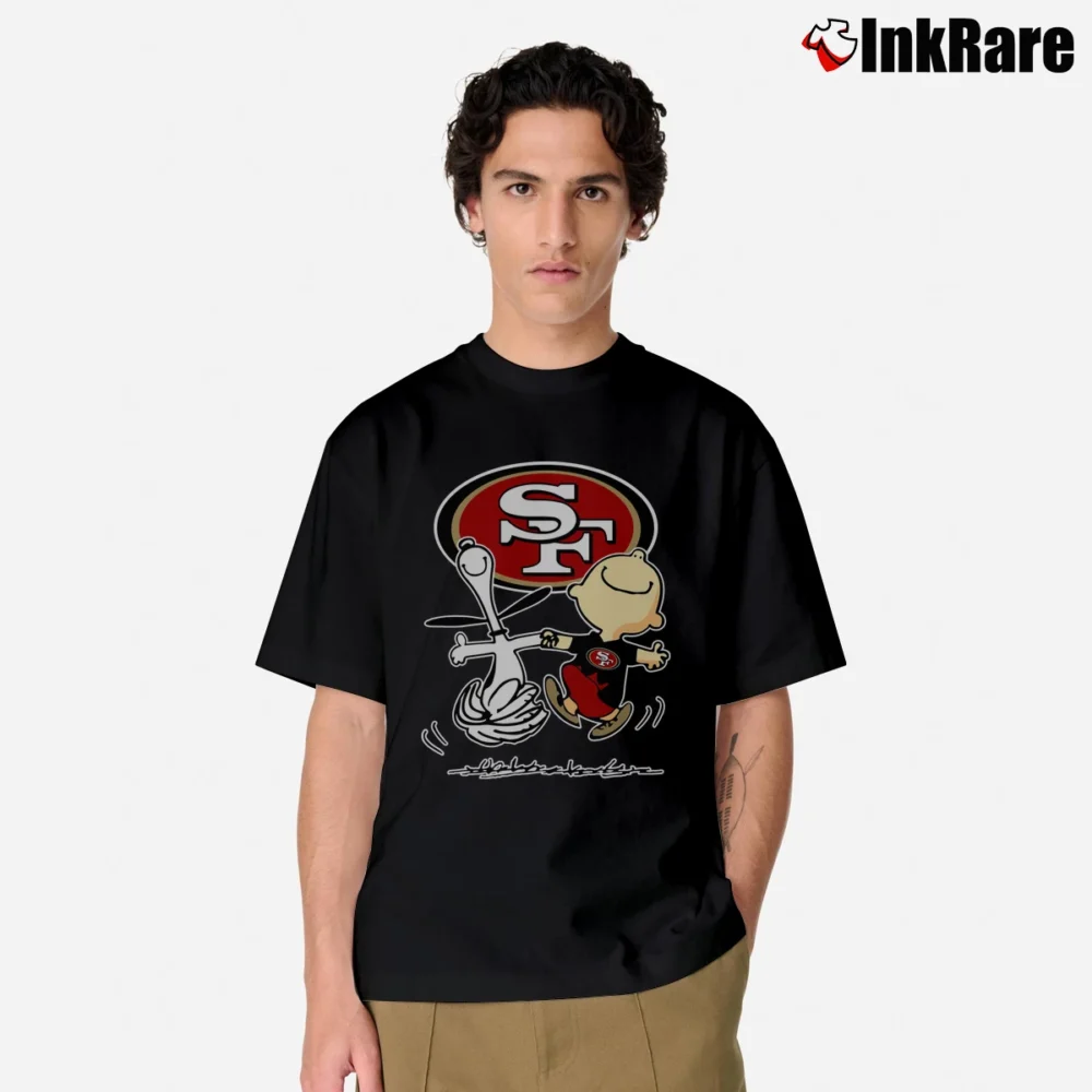 Men’s San Francisco 49ers Snoopy And Charlie Brown Classic T-Shirt in black | Soft, Breathable Everyday Wear
