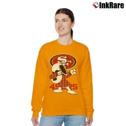 Women’s San Francisco 49ers Snoopy Dabbing Relaxed Sweatshirt in orange | Soft, Laid-Back Vibe