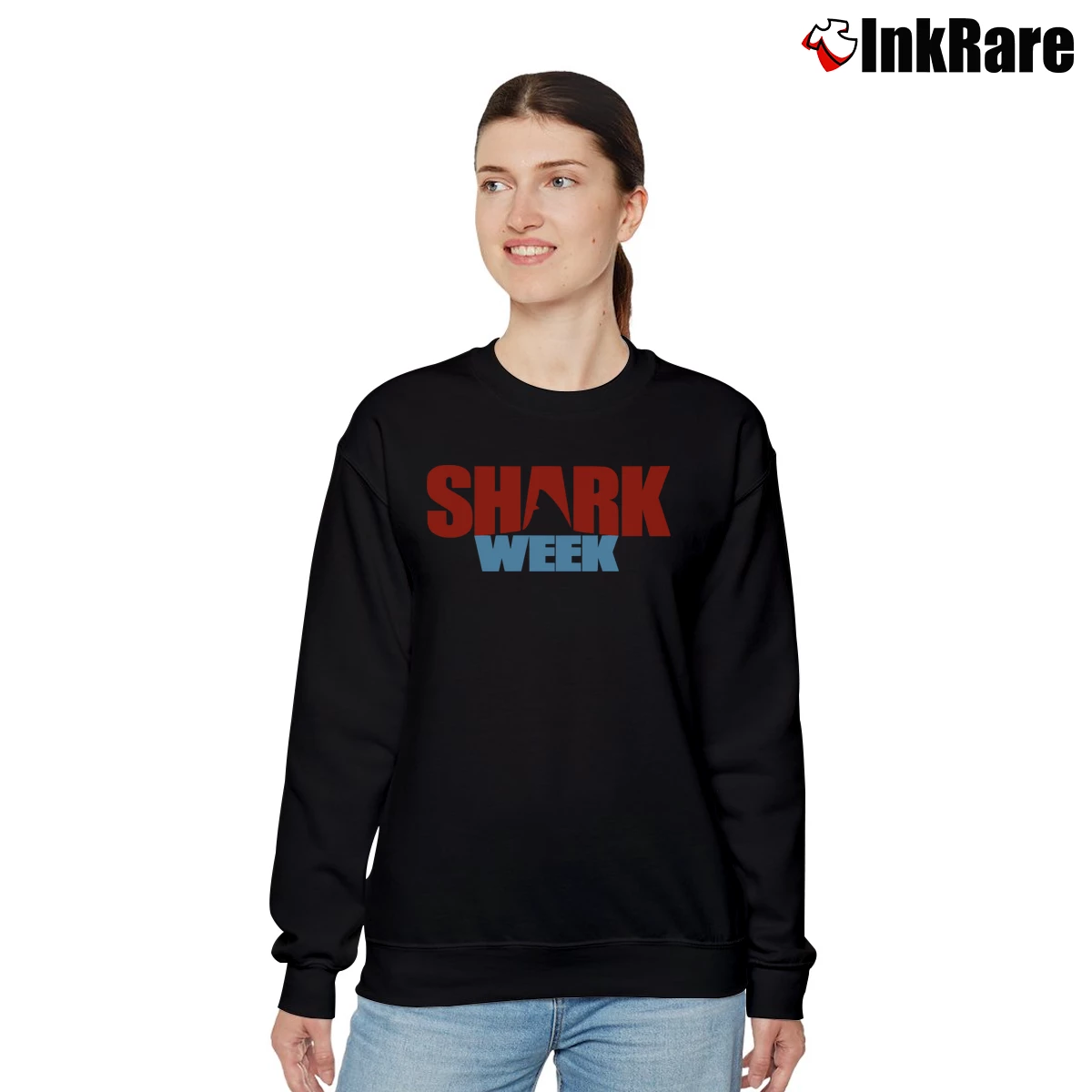 Women’s Shark Week Discovery Channel Logo Relaxed Sweatshirt in black | Soft, Laid-Back Vibe
