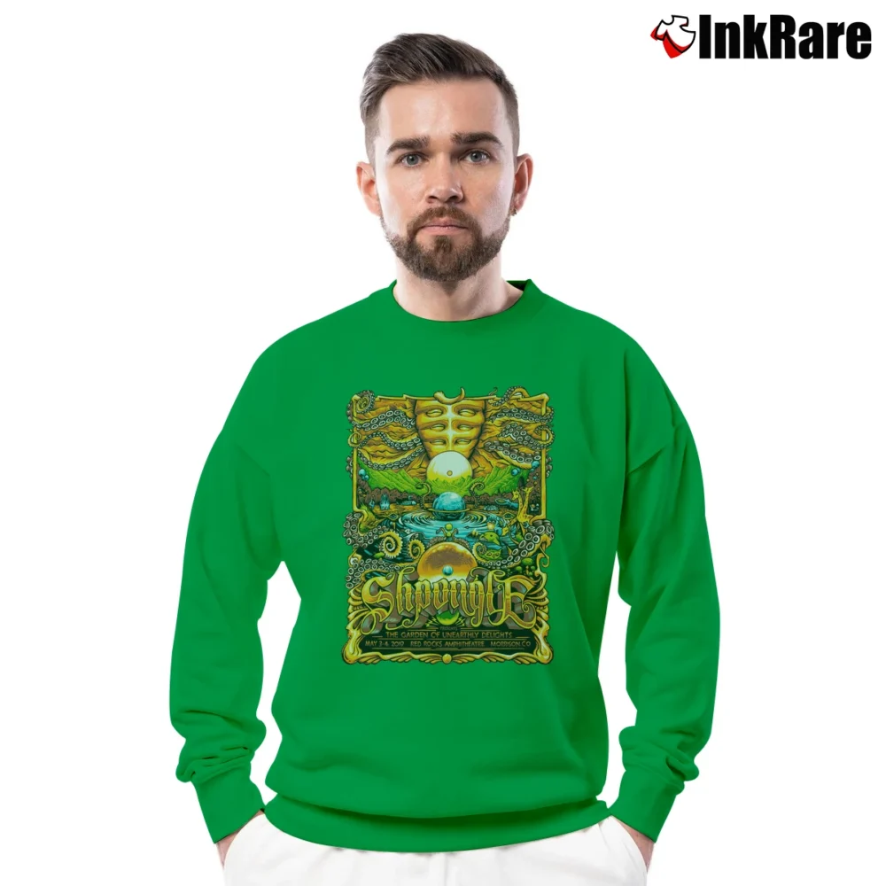Men’s Shpongle Red Rocks 2019 Music Crewneck Sweatshirt in irish green | Cozy Fabric, Clean Style