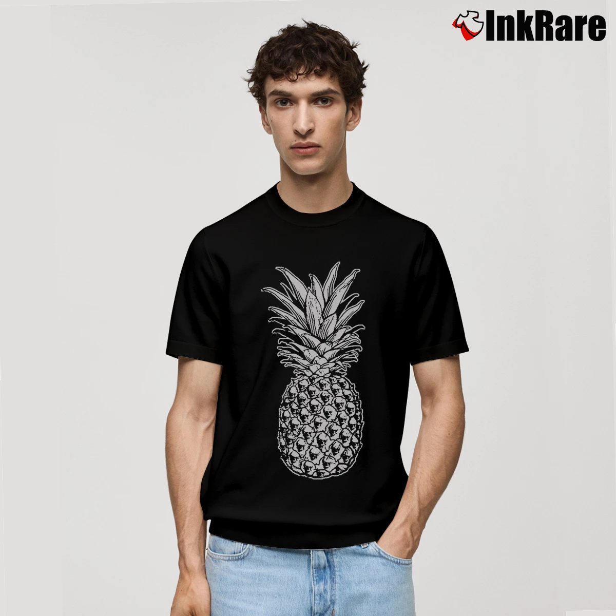 Men’s Skull Pineapple Retro Style Hipster Classic T-Shirt in black | Soft, Breathable Everyday Wear