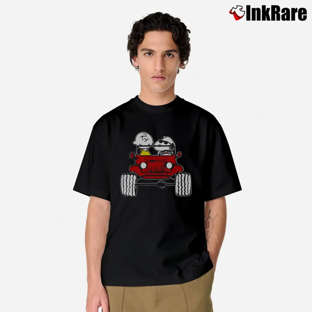 Men’s Snoopy And Charlie Brown Jeep Classic T-Shirt in black | Soft, Breathable Everyday Wear