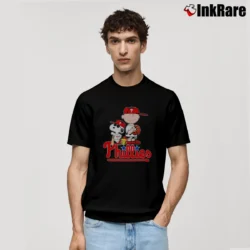 Men’s Snoopy And Charlie Brown Philadelphia Phillies Baseball Classic T-Shirt in black | Soft, Breathable Everyday Wear