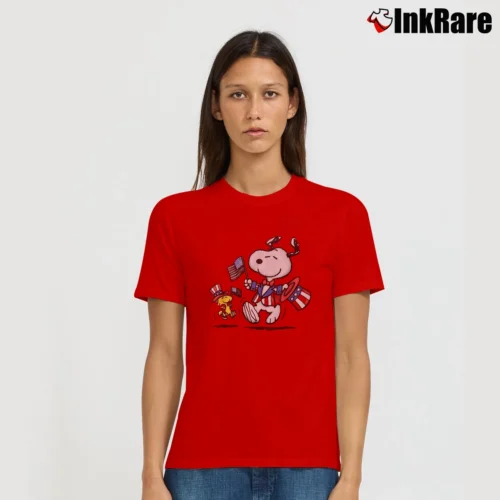 Snoopy And Woodstock Independence Day Usa Flag Women’s Tee in red – Effortless Style Women’s Snoopy And Woodstock Independence Day Usa Flag T-Shirt in red | Soft, Flattering Fit
