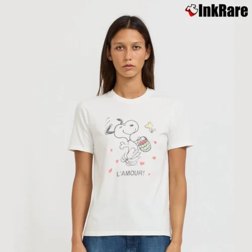 Snoopy And Woodstock L’amour Women’s Tee in white – Effortless Style Women’s Snoopy And Woodstock L'amour T-Shirt in white | Soft, Flattering Fit