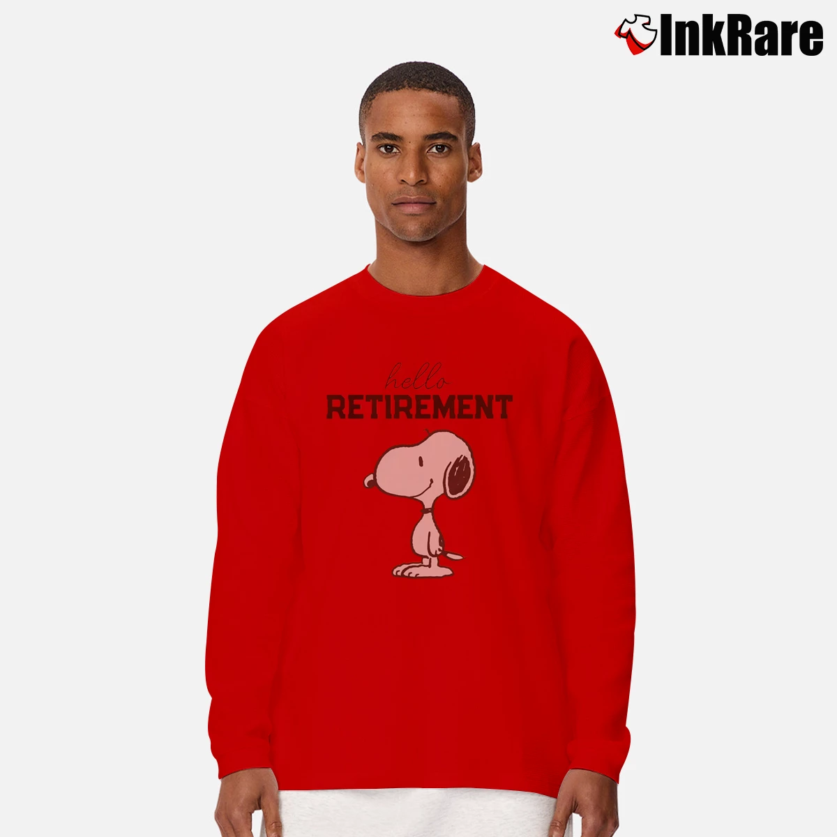 Snoopy Hello Retirement Men’s Long-Sleeve Tee in red – Versatile Layering Men’s Snoopy Hello Retirement Long-Sleeve Shirt in red | Sleek, Lightweight, Year-Round Wear
