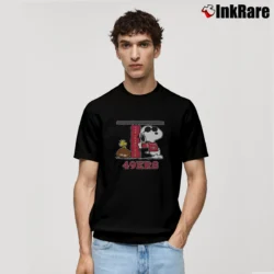 Men’s Snoopy Joe Cool And Woodstock The San Francisco 49ers Classic T-Shirt in black | Soft, Breathable Everyday Wear