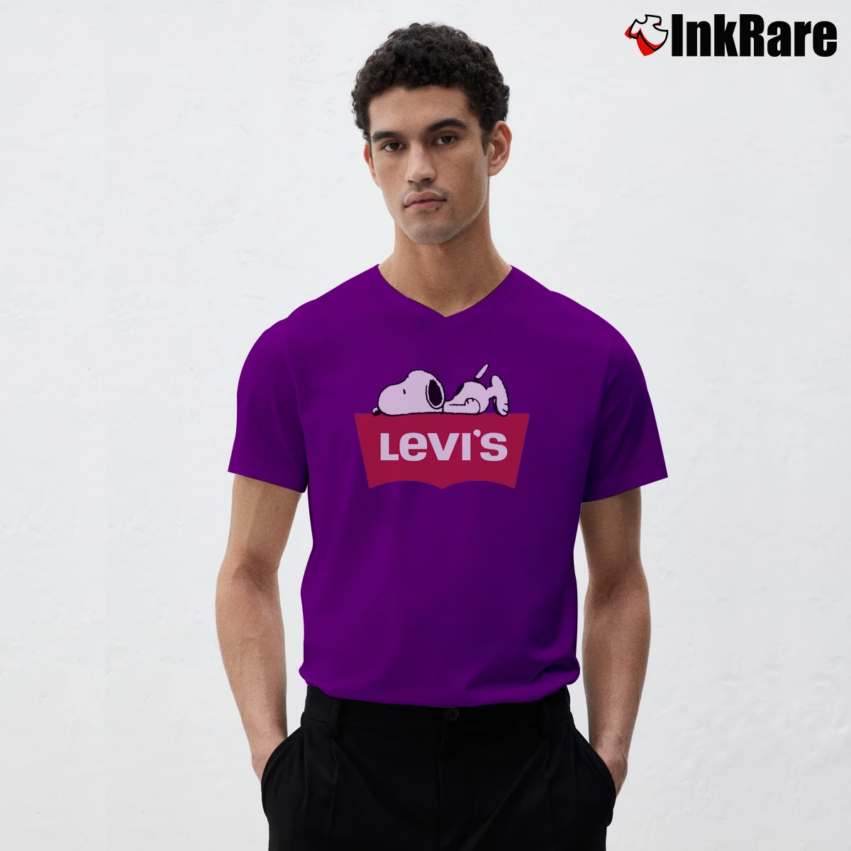 Men’s Snoopy Levi's Logo V-Neck Tee in purple | Sharp, Breathable, Everyday Staple