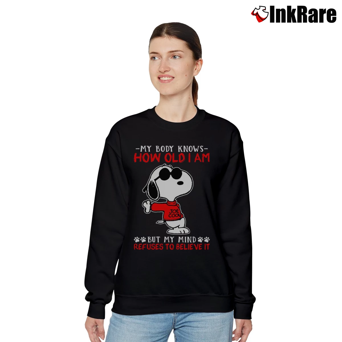 Snoopy My Body Knows How Old I Am But My Mind Refuses To Believe It Women’s Relaxed Sweatshirt in black – Cozy Casual Women’s Snoopy My Body Knows How Old I Am But My Mind Refuses To Believe It Relaxed Sweatshirt in black | Soft, Laid-Back Vibe