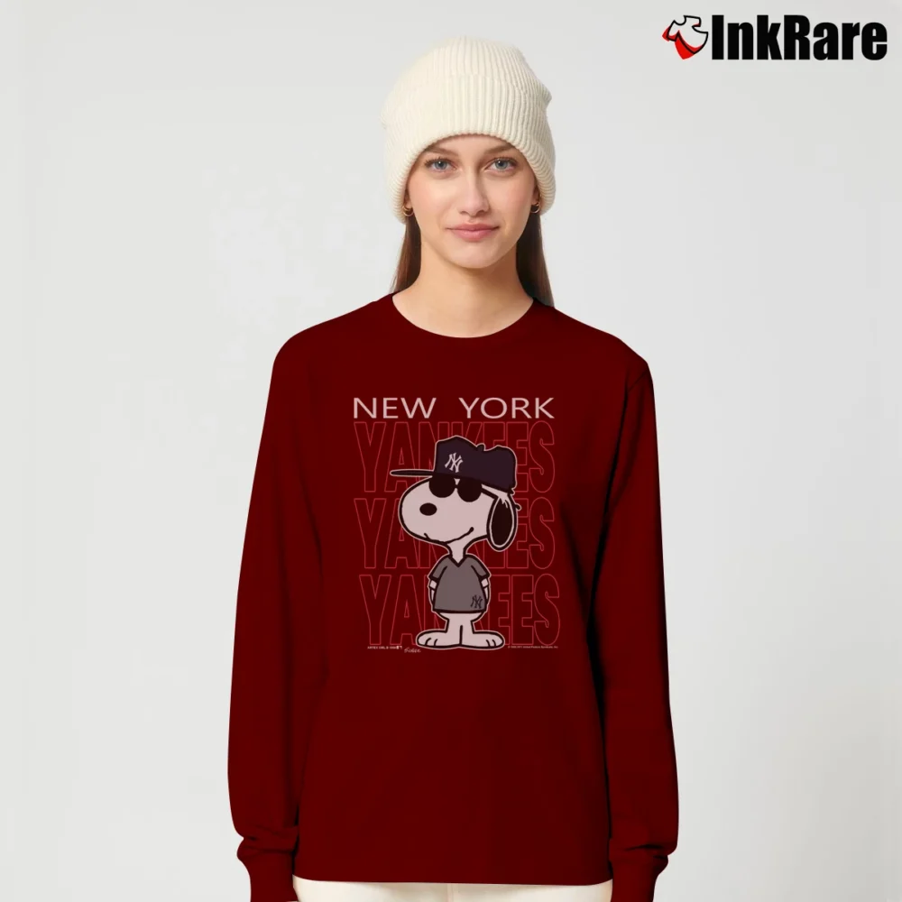 Women’s Snoopy New York Yankees MLB Vintage Long-Sleeve Top in maroon | Sleek, Versatile, All-Season