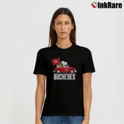 Women’s Snoopy Ohio State Buckeyes Car Flag T-Shirt in black | Soft, Flattering Fit