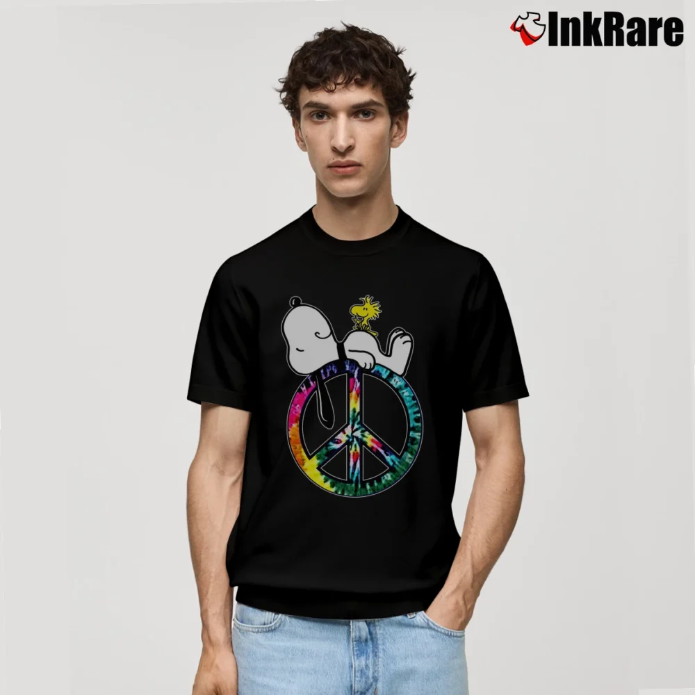 Men’s Snoopy Peace And Love Hippie Style Classic T-Shirt in black | Soft, Breathable Everyday Wear