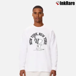 Men’s Snoopy Peanuts New York Big Logo Long-Sleeve Shirt in white | Sleek, Lightweight, Year-Round Wear