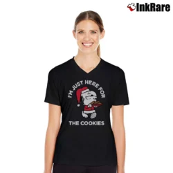 Women’s Snoopy Santa I'm Just Here For The Cookies V-Neck Tee in black | Chic Neckline, Soft Texture
