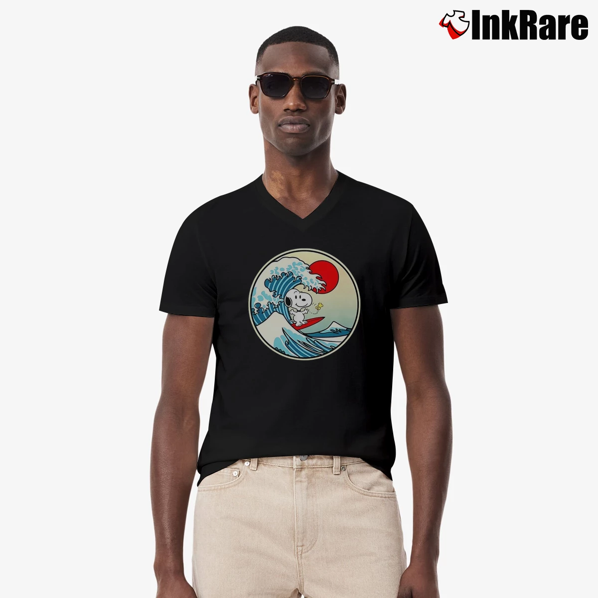 Men’s Snoopy The Great Wave Off Kanagawa Surfing V-Neck Tee in black | Sharp, Breathable, Everyday Staple