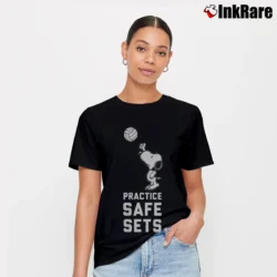 Women’s Snoopy Volleyball T-Shirt in black | Soft, Flattering Fit