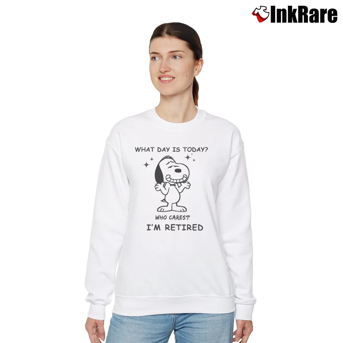Snoopy Who Cares I’M Retired Women’s Relaxed Sweatshirt in white – Cozy Casual Women’s Snoopy Who Cares I'M Retired Relaxed Sweatshirt in white | Soft, Laid-Back Vibe