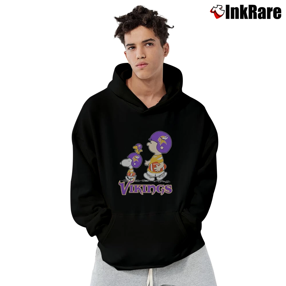 Snoopy Woodstock Charlie Brown Minnesota Vikings Football Men’s Pullover Hoodie in black – Ultimate Warmth Men’s Snoopy Woodstock Charlie Brown Minnesota Vikings Football Pullover Hoodie in black | Cozy, Durable, Modern Fit