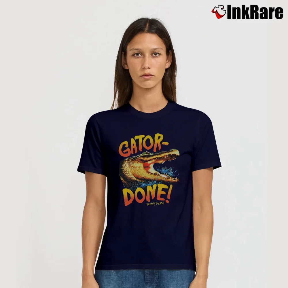 Women’s Swamp People Gator Done Graphic Outdoor Signature T-Shirt in navy | Soft, Flattering Fit