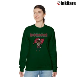Women’s Tampa Bay Buccaneers Betty Boop Brown Skin NFL Relaxed Sweatshirt in forest green | Soft, Laid-Back Vibe