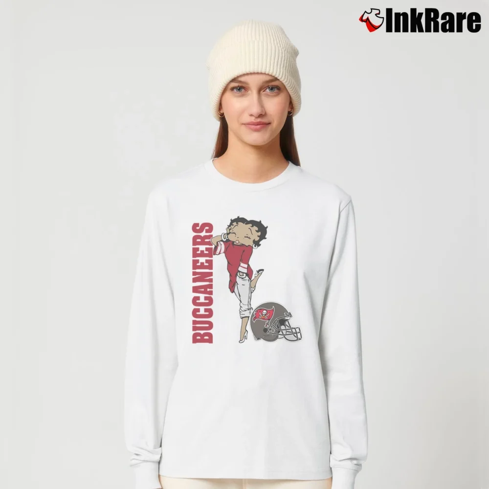 Women’s Tampa Bay Buccaneers Betty Boop NFL Team Long-Sleeve Top in white | Sleek, Versatile, All-Season