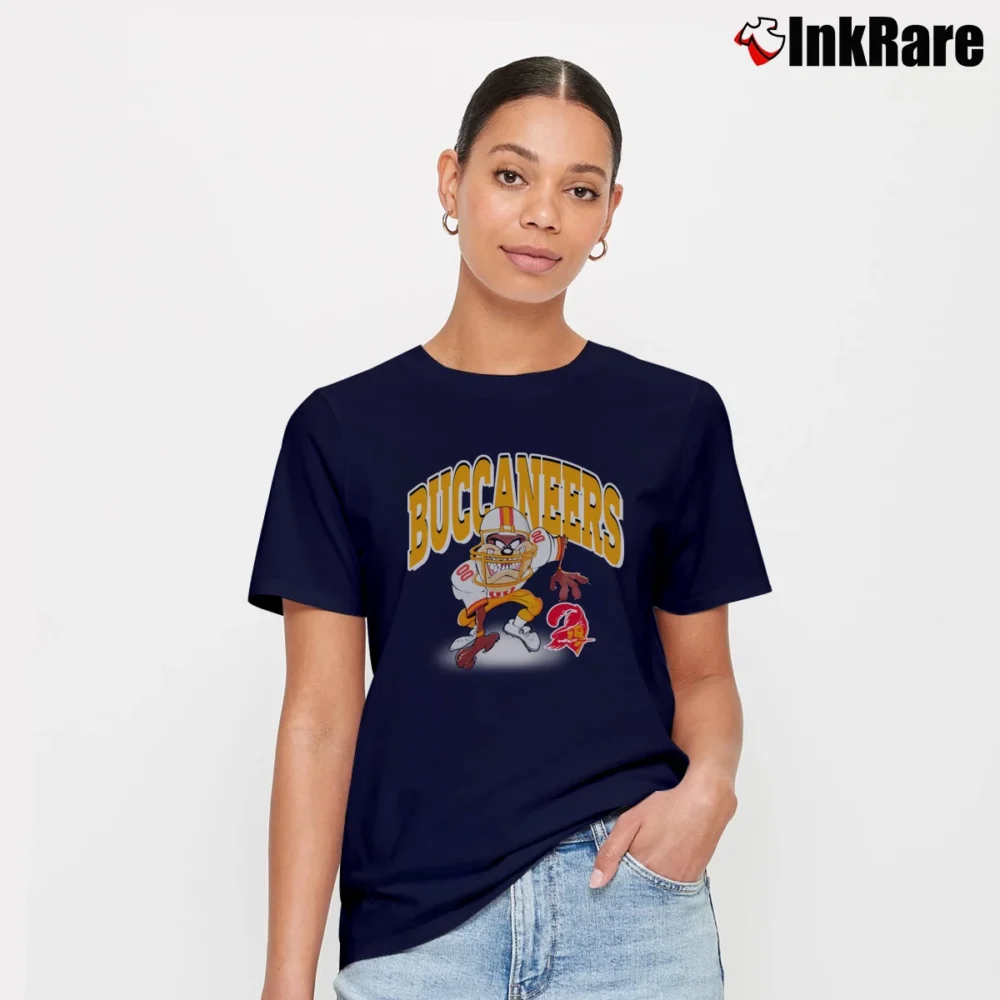 Women’s Tampa Bay Buccaneers Looney Tunes Taz Football Signature T-Shirt in navy | Soft, Flattering Fit