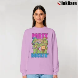 Women’s Teenage Mutant Ninja Turtles Party Relaxed Sweatshirt in light pink | Soft, Laid-Back Vibe