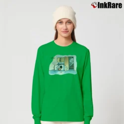 Women’s The Far Side Cat Trap Gary Larson 90s Comic Graphic Long-Sleeve Top in irish green | Sleek, Versatile, All-Season