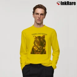 Men’s The Hangover Tigers Love Pepper Long-Sleeve Shirt in yellow | Sleek, Lightweight, Year-Round Wear