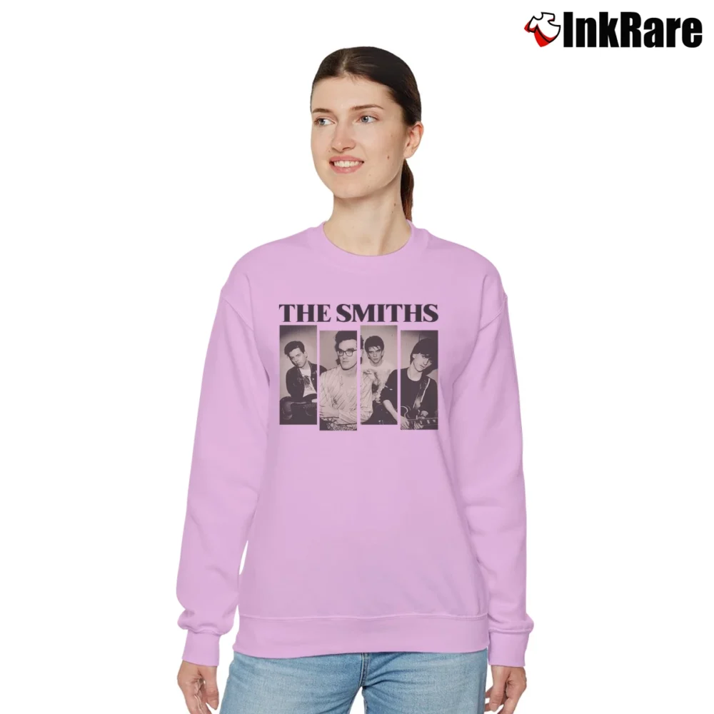 Women’s the smiths band classic britpop music Relaxed Sweatshirt in light pink | Soft, Laid-Back Vibe