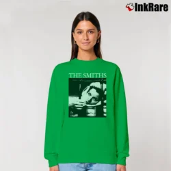 Women’s the smiths singles vintage compilation Relaxed Sweatshirt in irish green | Soft, Laid-Back Vibe