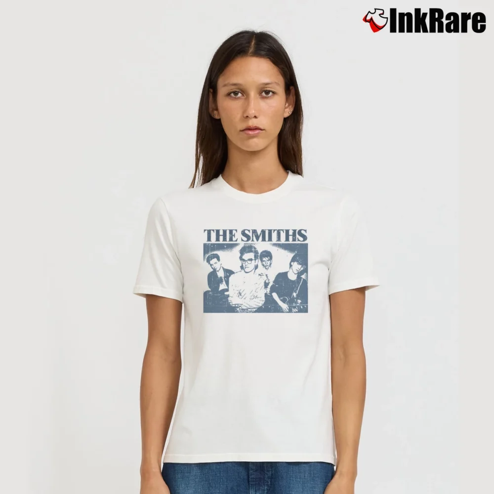 Women’s the smiths vintage color retro britpop band Signature T-Shirt in white | Soft, Flattering Fit