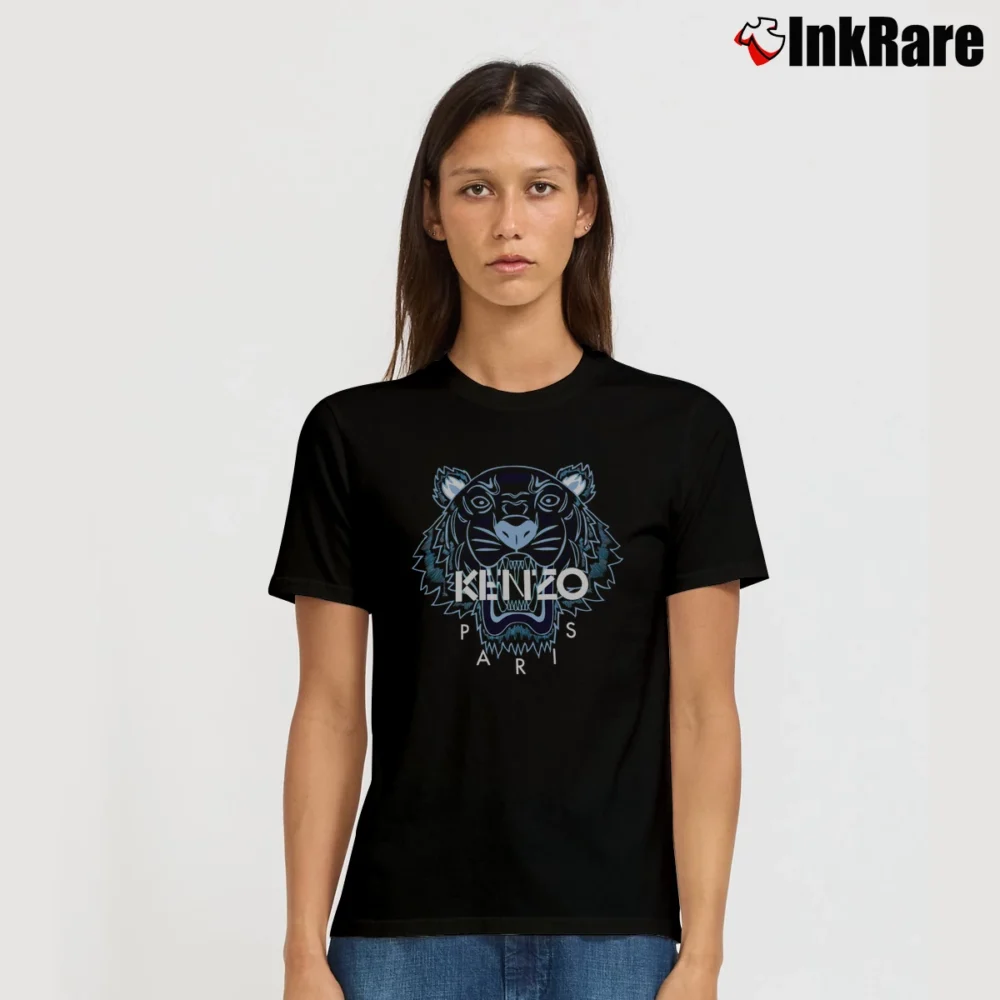 Women’s Tiger Black And White Logo Graphic Signature T-Shirt in black | Soft, Flattering Fit