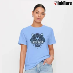 Women’s Tiger Black And White Logo Graphic Signature T-Shirt in light blue | Soft, Flattering Fit