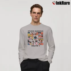 Men’s Très Bien Studio Barnhus Volym 1 Long-Sleeve Shirt in sport grey | Sleek, Lightweight, Year-Round Wear