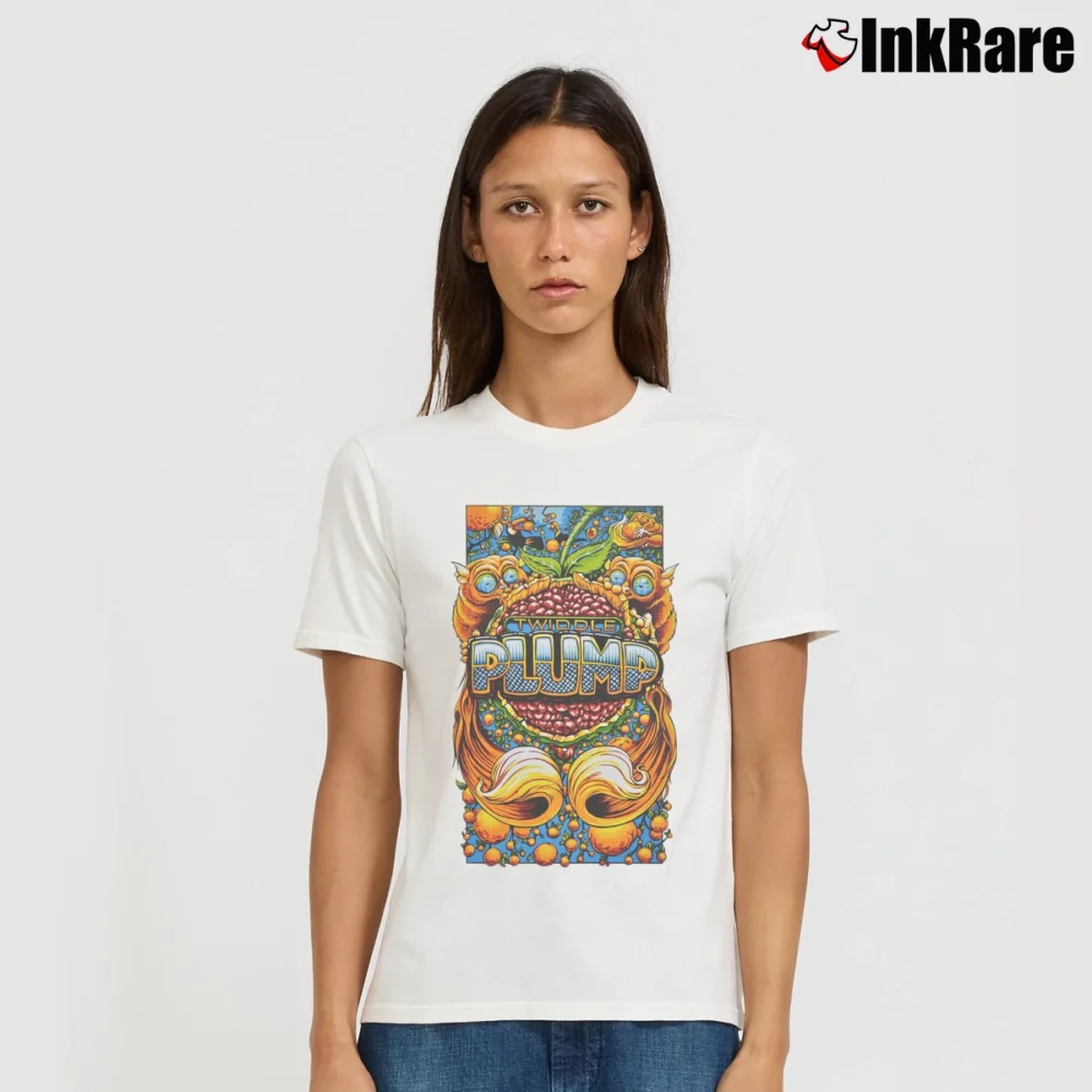 Women’s Twiddle Plump Chapter 1 2016 Signature T-Shirt in white | Soft, Flattering Fit