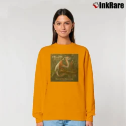 Women’s Twilight Force Dawn Of The Dragonstar Metal Relaxed Sweatshirt in orange | Soft, Laid-Back Vibe