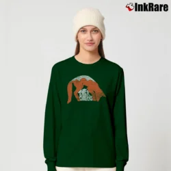 Women’s Tyler Childers Country Music Long-Sleeve Top in forest green | Sleek, Versatile, All-Season