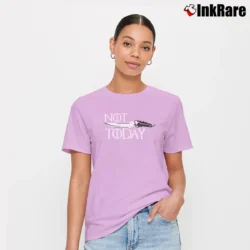 Women’s Unisex Game Of Thrones Not Today Catspaw Signature T-Shirt in light pink | Soft, Flattering Fit