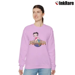 Women’s Universal Studios Betty Boop Cartoon Relaxed Sweatshirt in light pink | Soft, Laid-Back Vibe