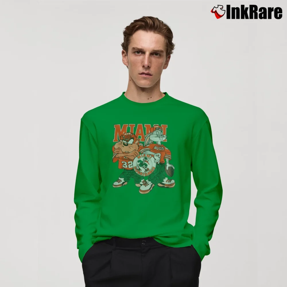 Men’s University Of Miami Hurricanes Looney Tunes Long-Sleeve Shirt in irish green | Sleek, Lightweight, Year-Round Wear