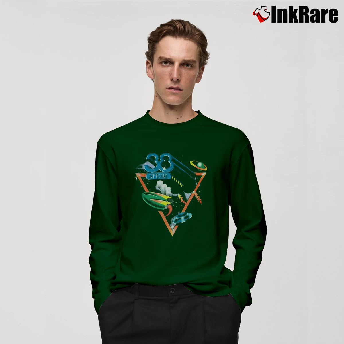 Vintage 1982 38 Special Special Forces Band Men’s Long-Sleeve Tee in forest green – Versatile Layering Men’s Vintage 1982 38 Special Special Forces Band Long-Sleeve Shirt in forest green | Sleek, Lightweight, Year-Round Wear
