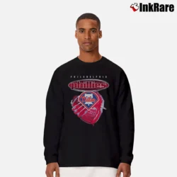 Men’s Vintage 90's Philadelphia Phillies MLB Baseball Long-Sleeve Shirt in black | Sleek, Lightweight, Year-Round Wear