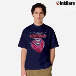 Men’s Vintage 90's Philadelphia Phillies MLB Baseball Classic T-Shirt in navy | Soft, Breathable Everyday Wear