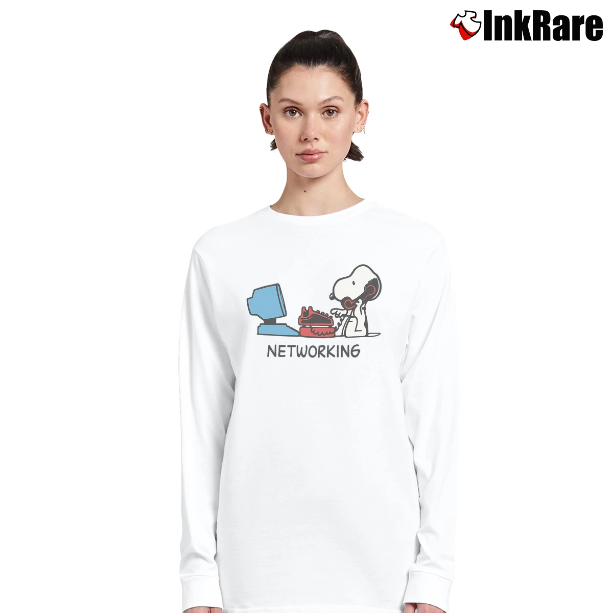 Vintage 90s Peanuts Snoopy Comic Women’s Long-Sleeve Top in white – Effortless Layer Women’s Vintage 90s Peanuts Snoopy Comic Long-Sleeve Top in white | Sleek, Versatile, All-Season