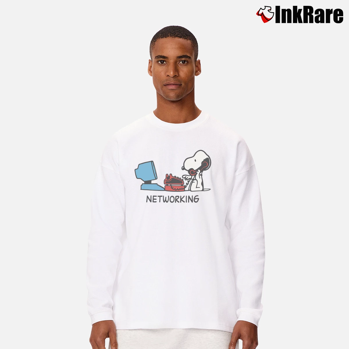 Vintage 90s Peanuts Snoopy Comic Men’s Long-Sleeve Tee in white – Versatile Layering Men’s Vintage 90s Peanuts Snoopy Comic Long-Sleeve Shirt in white | Sleek, Lightweight, Year-Round Wear