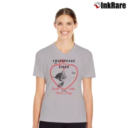 Women’s Vintage Chessie Cat Chesapeake Ohio Railway NOS Graphic V-Neck Tee in sport grey | Chic Neckline, Soft Texture
